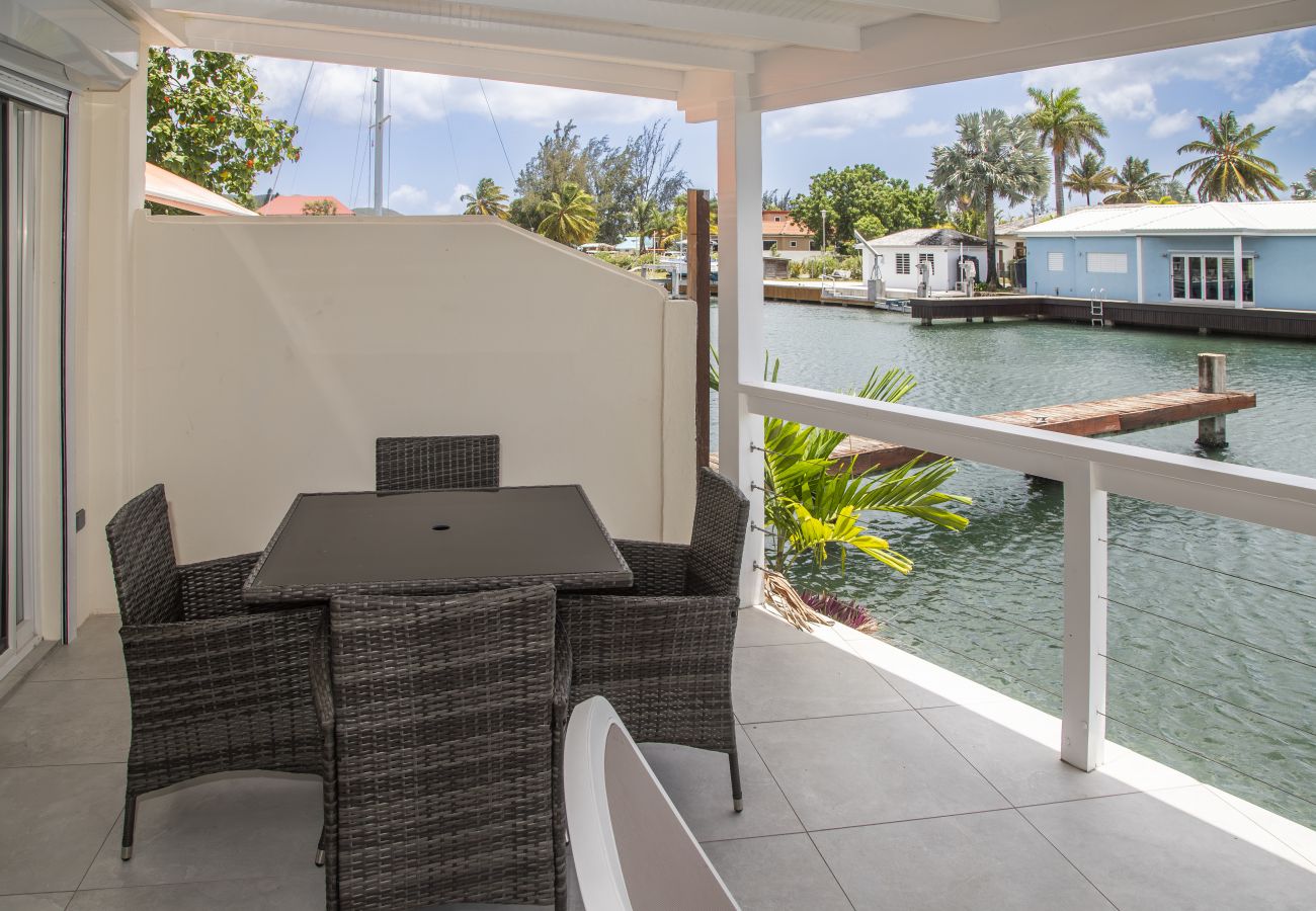 Townhouse in Jolly Harbour - 247B Waterfront Villa on South Finger, Jolly Harbo