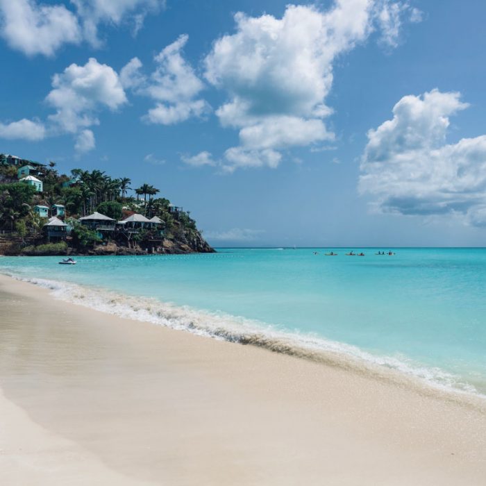 Jolly Beach in Antigua with white sand and turquoise water